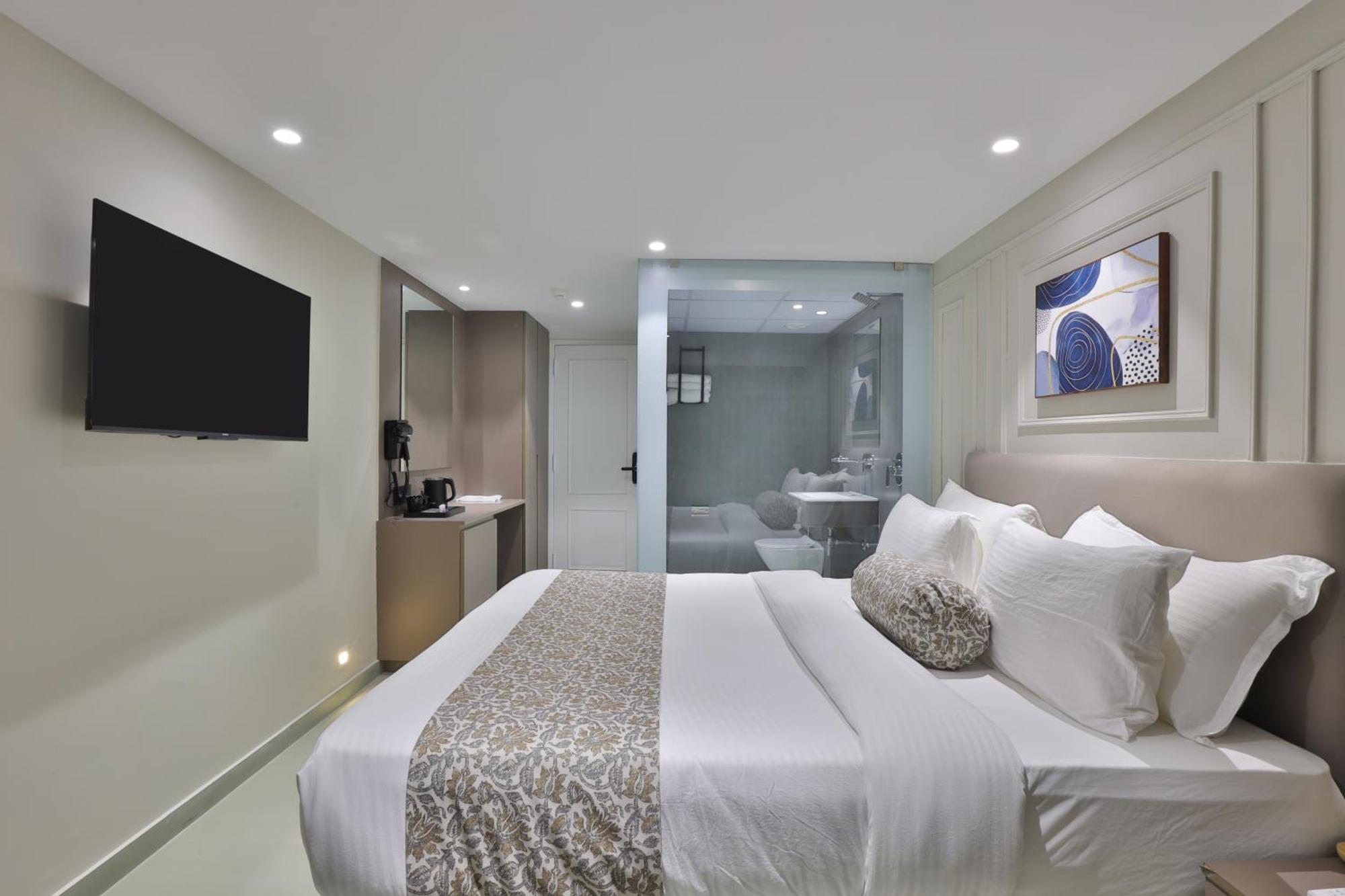 Hotel The Grand Suites Ahmedabad Eksteriør bilde